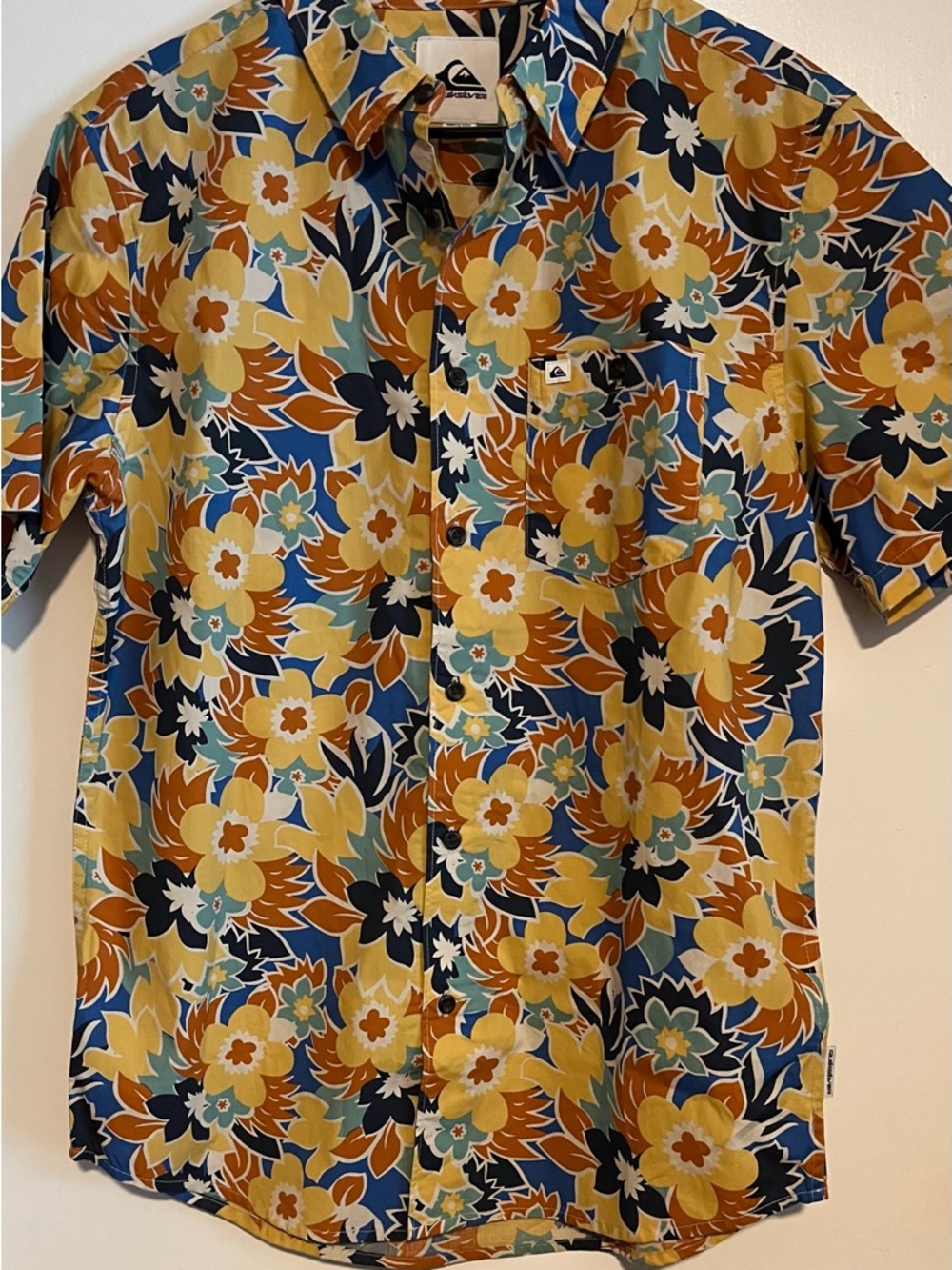 Quiksilver Men’s Floral Button-Up Shirt in Yellow, Blue & Brown